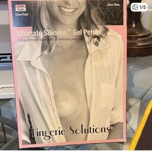 Lingerie Solution one size one pair gel petals NWT